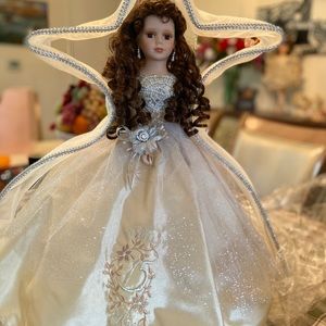 Elegant Porcelain dolls “Mis 15”